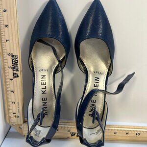 Anne Klein iFlex Women’s Size 9 Medium Navy Blue Pointed Toe Slingback Heels